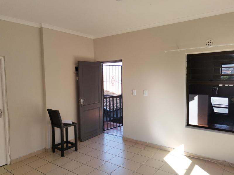 To Let 2 Bedroom Property for Rent in Parklands Western Cape